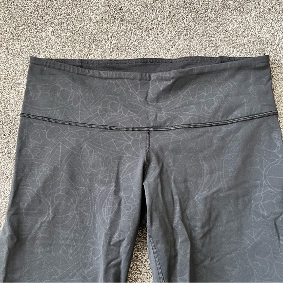 SOLD!!! Lululemon leggings. - Picture 12 of 12